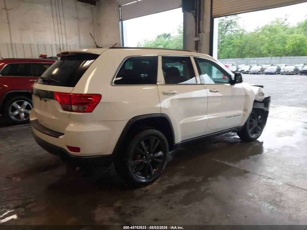 1C4RJFAG0DC599800 2013 JEEP GRAND CHEROKEE photo no. 4