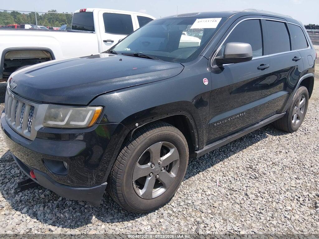 1C4RJFAG0DC647795 2013 JEEP GRAND CHEROKEE photo no. 2