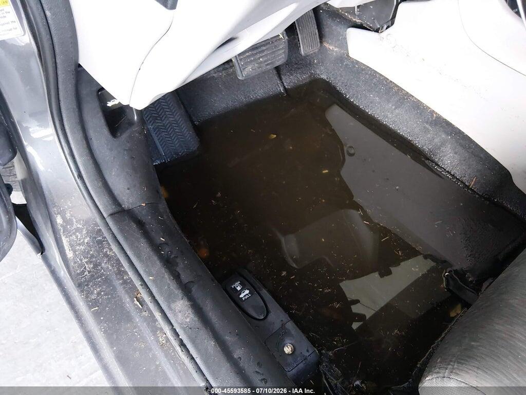 19XFB2F53FE015319 2015 HONDA CIVIC photo no. 6