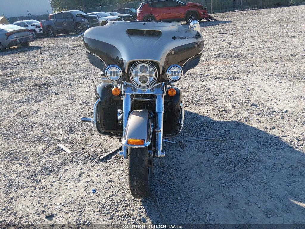1HD1KED10JB611990 2018 HARLEY-DAVIDSON FLHTK photo no. 5
