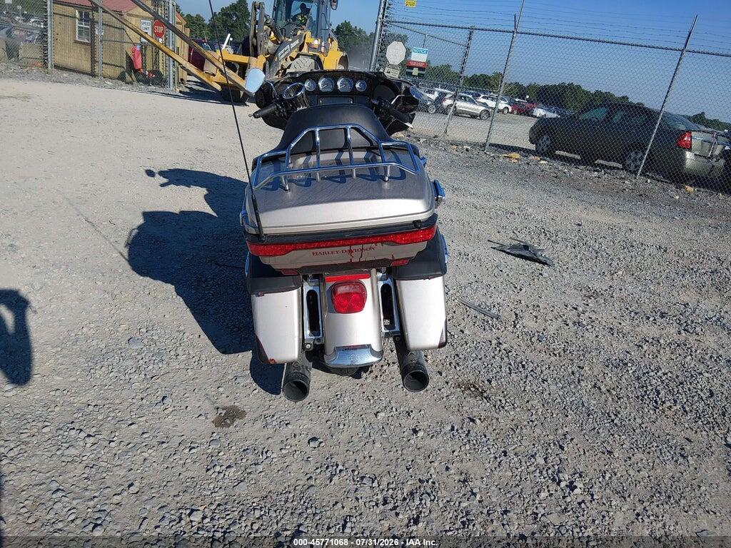 1HD1KED10JB611990 2018 HARLEY-DAVIDSON FLHTK photo no. 6