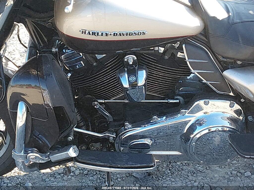 1HD1KED10JB611990 2018 HARLEY-DAVIDSON FLHTK photo no. 9