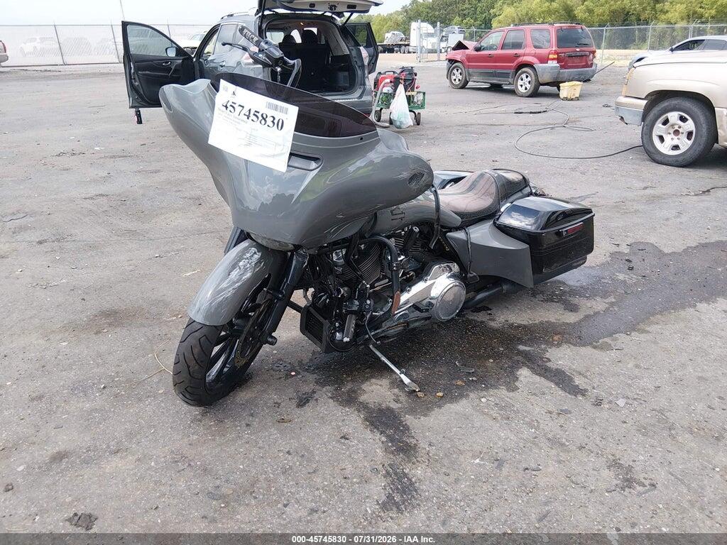 1HD1FMC12JB625552 2018 HARLEY-DAVIDSON FLHTP photo no. 2