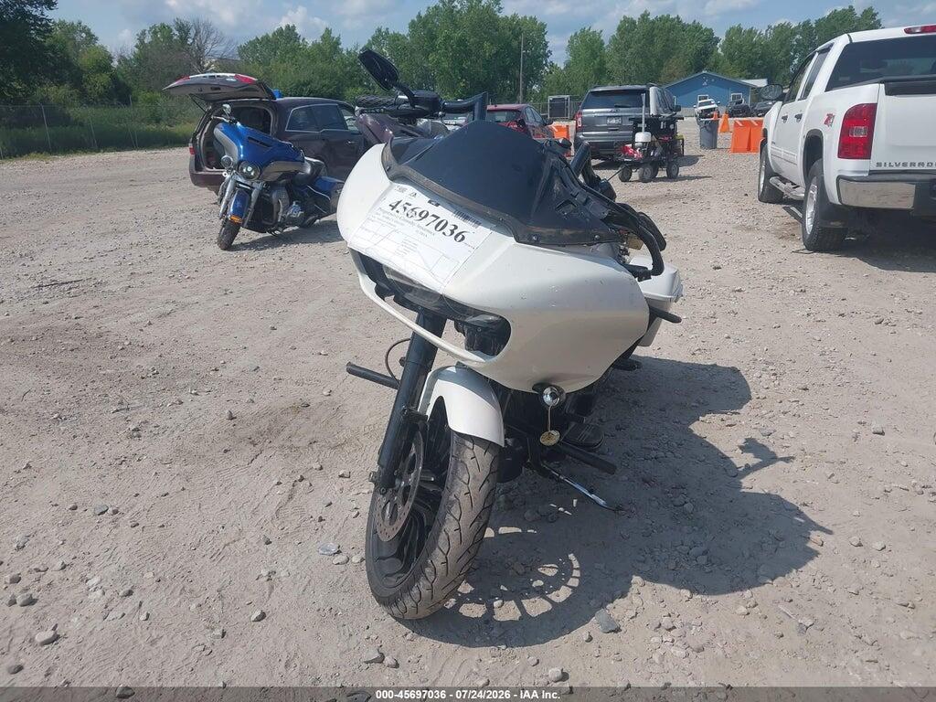 1HD1KTC16JB686442 2018 HARLEY-DAVIDSON FLTRXS photo no. 5