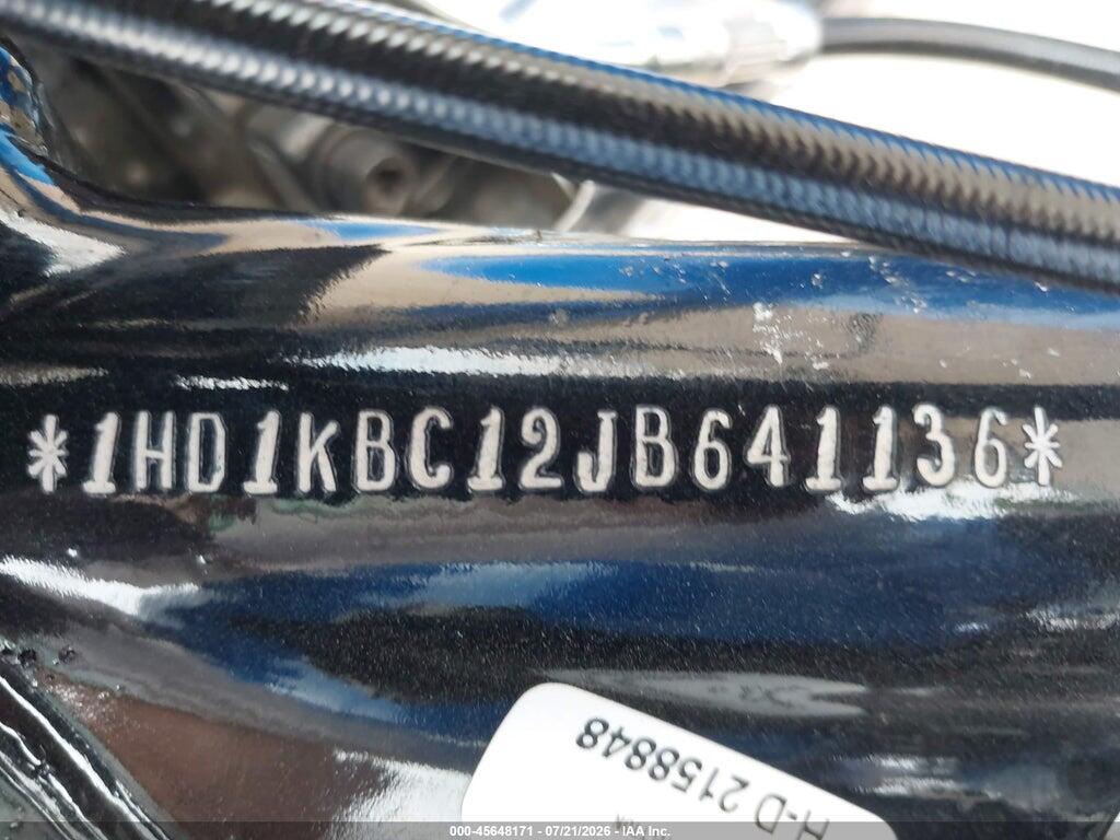 1HD1KBC12JB641136 2018 HARLEY-DAVIDSON FLHX photo no. 10