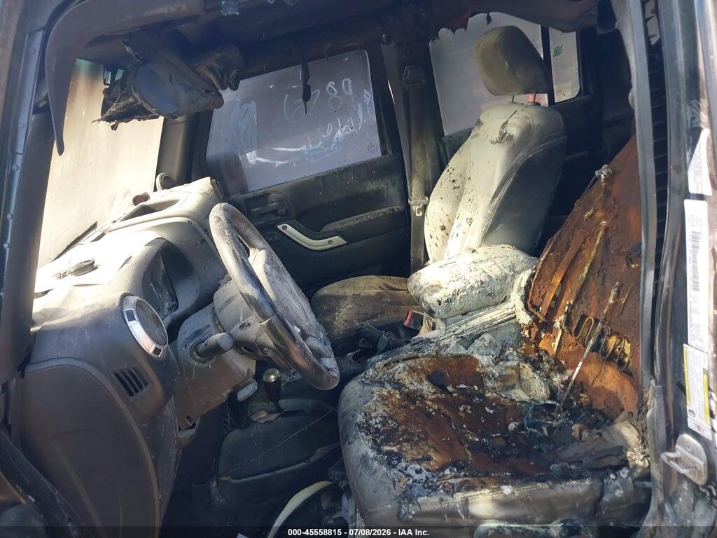 1C4BJWEG6DL503745 2013 JEEP WRANGLER UNLIMITED photo no. 6