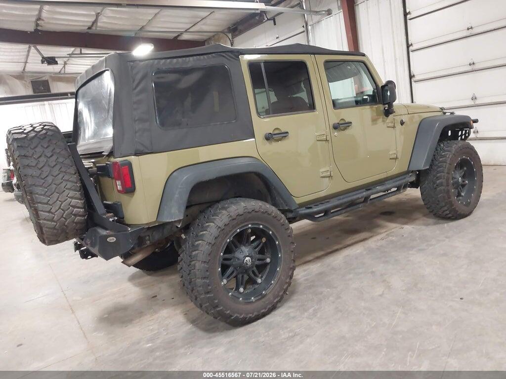 1C4BJWDG2DL587046 2013 JEEP WRANGLER UNLIMITED photo no. 4