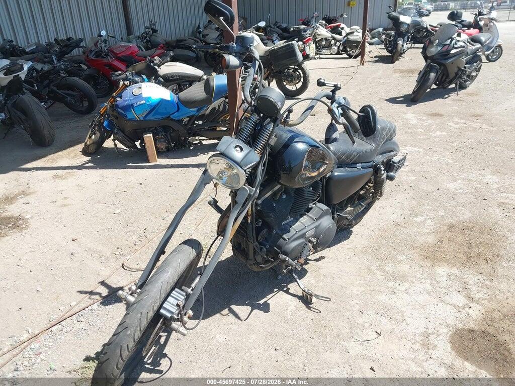 1HD4LE232KC406682 2019 HARLEY-DAVIDSON XL883 photo no. 2