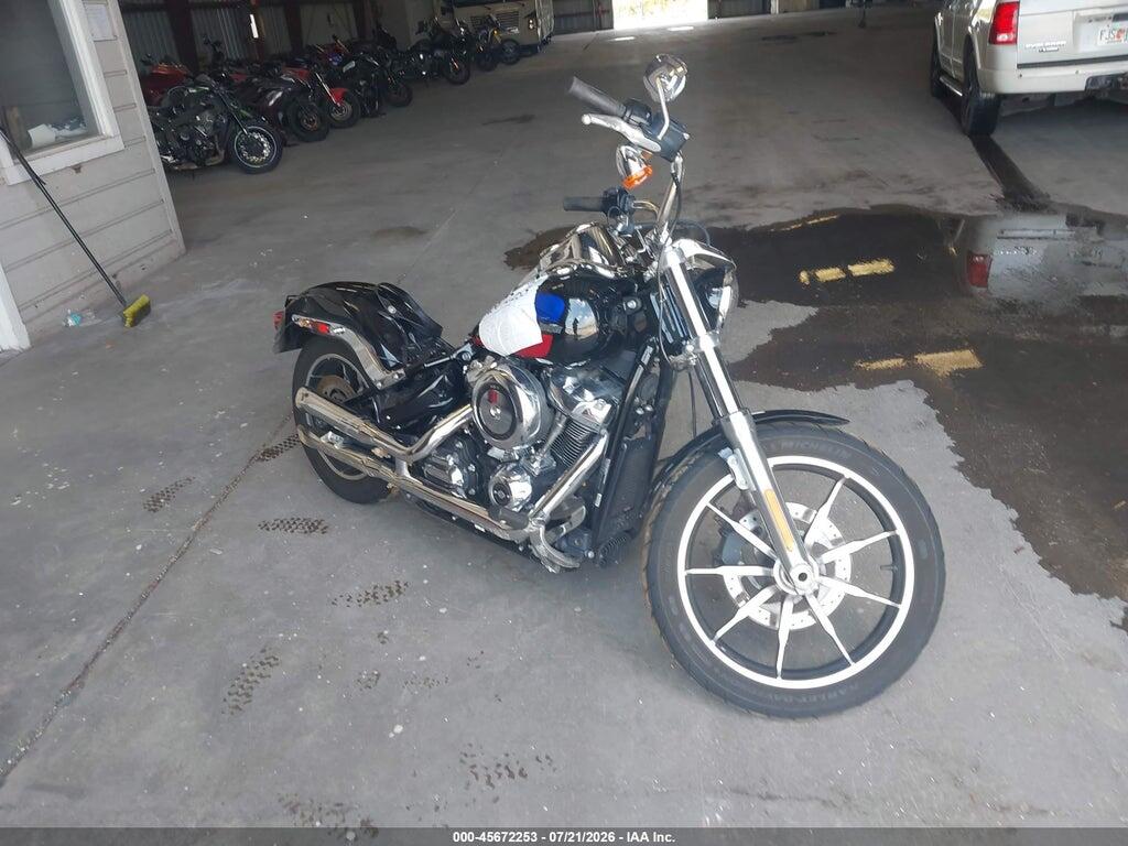 2019 HARLEY-DAVIDSON FXLR 1HD1YNJ28KB067008