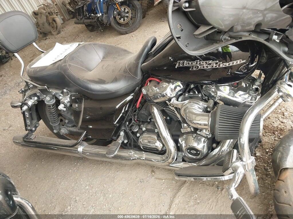 1HD1KBC11KB668149 2019 HARLEY-DAVIDSON FLHX photo no. 8