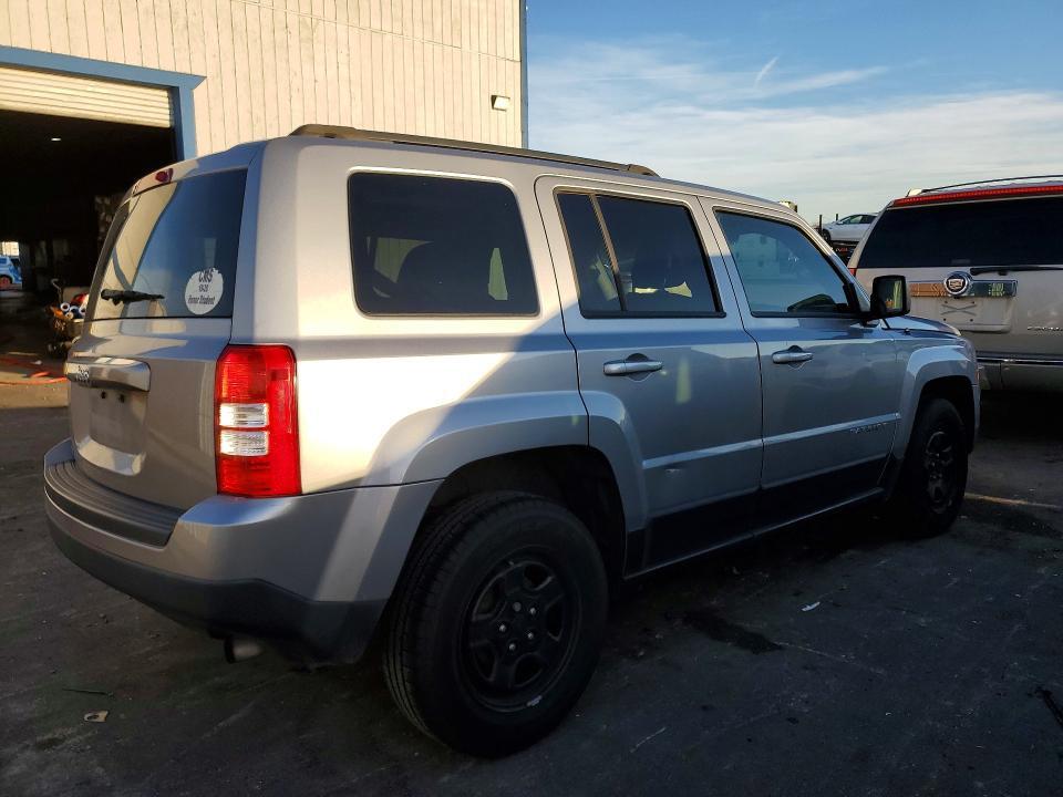 2017 JEEP PATRIOT SPORT — Фото 3 из 13