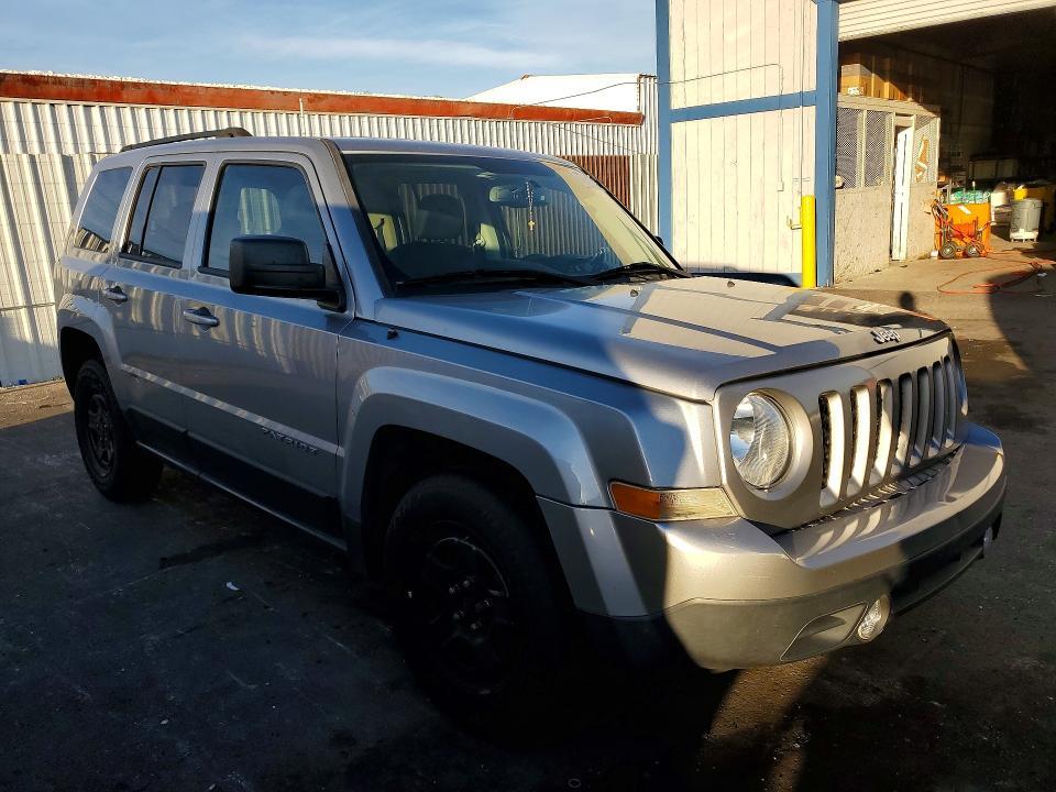2017 JEEP PATRIOT SPORT — Фото 4 из 13