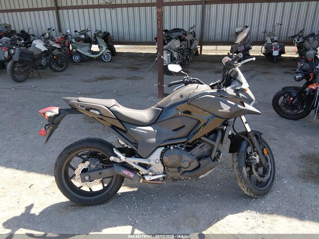 JH2RC6355FK300016 2015 HONDA NC700X photo no. 12