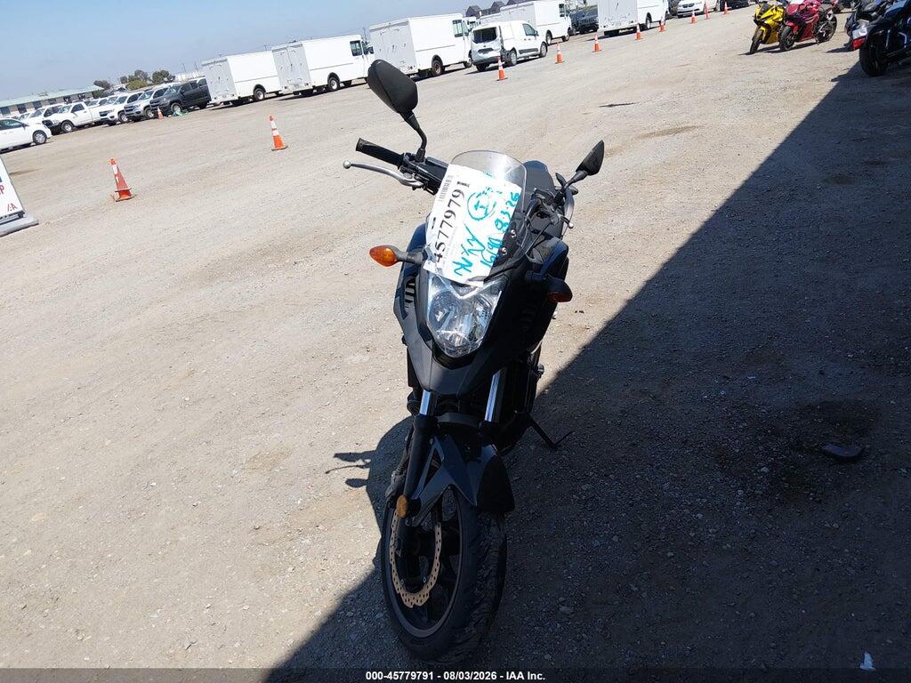JH2RC6355FK300016 2015 HONDA NC700X photo no. 5