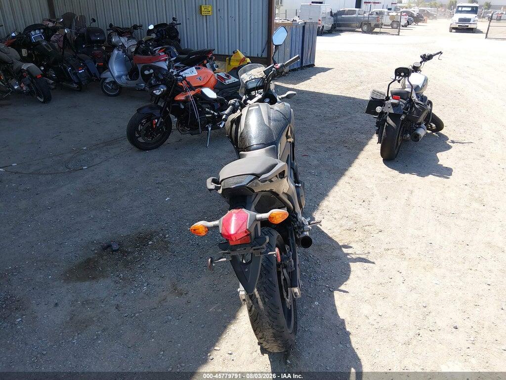JH2RC6355FK300016 2015 HONDA NC700X photo no. 6