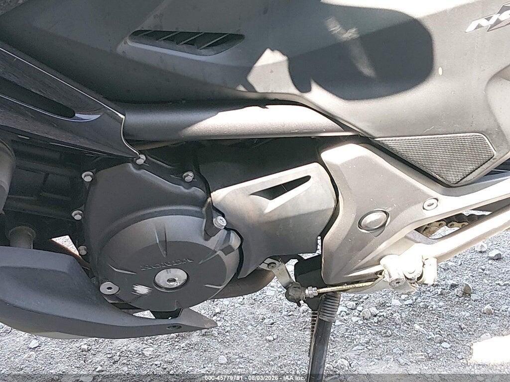 JH2RC6355FK300016 2015 HONDA NC700X photo no. 9
