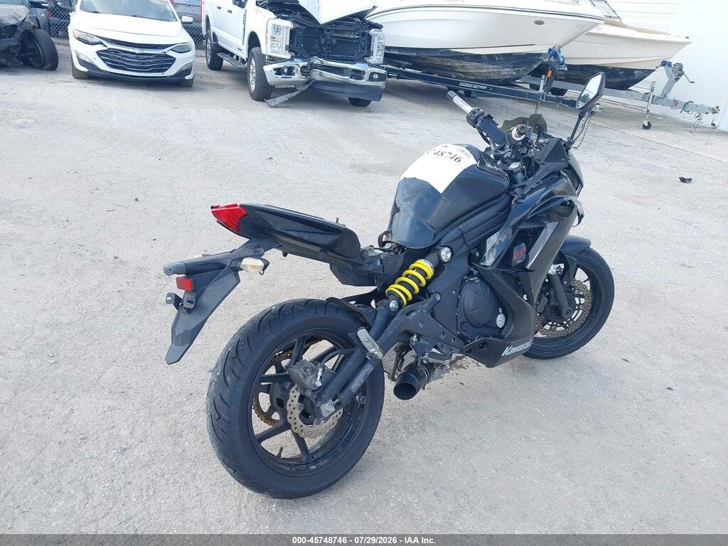 JKAEXEE16DDA12617 2013 KAWASAKI EX650 photo no. 4