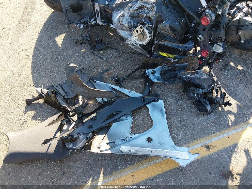 JKAZXCJ14DA018166 2013 KAWASAKI ZX1000 photo no. 11