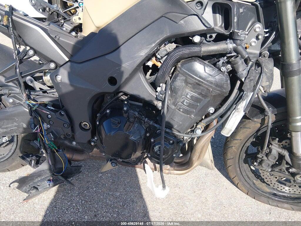 JKAZXCH14DA006105 2013 KAWASAKI ZX1000 photo no. 8
