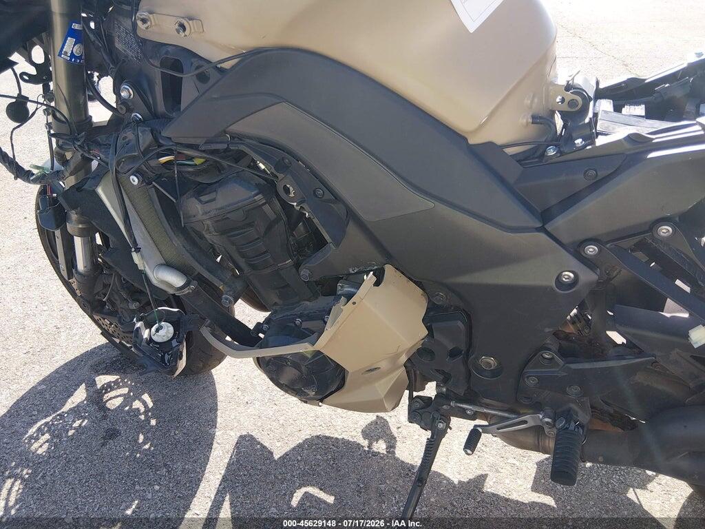 JKAZXCH14DA006105 2013 KAWASAKI ZX1000 photo no. 9
