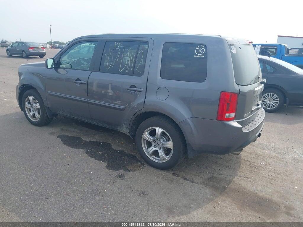 5FNYF4H58FB022993 2015 HONDA PILOT photo no. 3