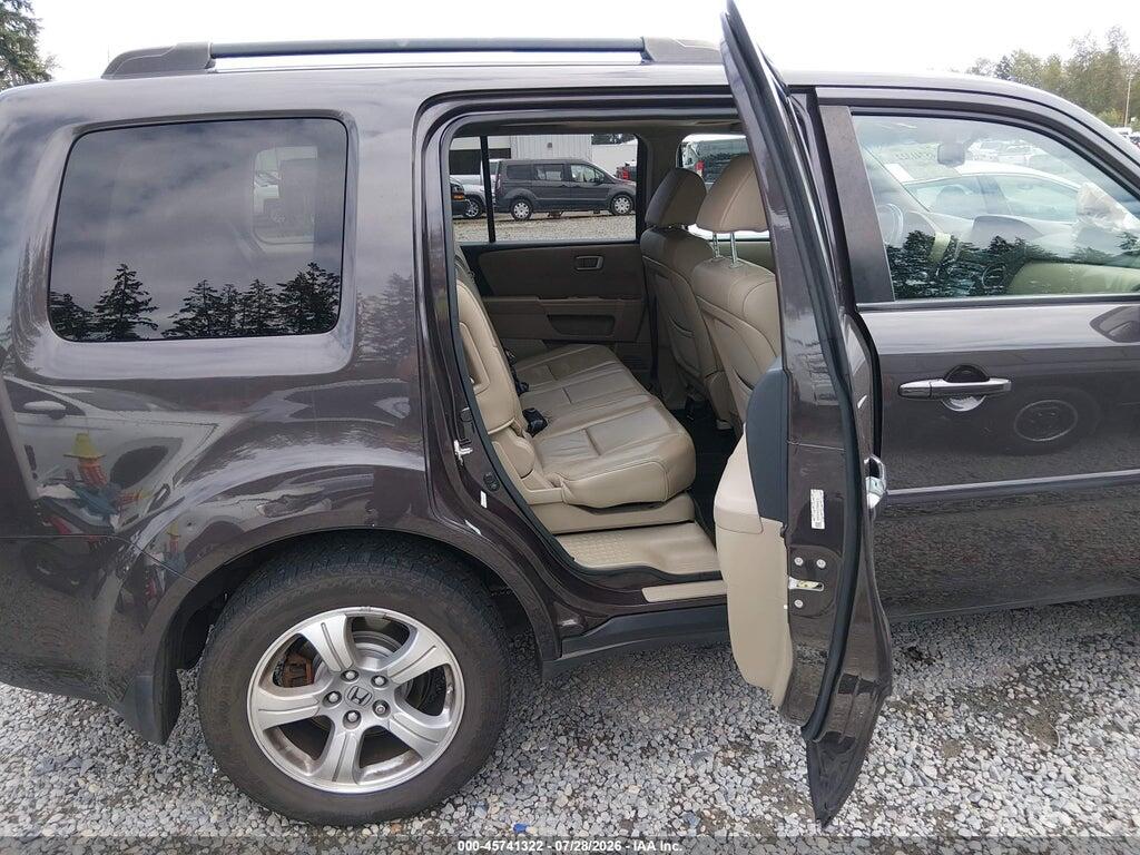 5FNYF4H77FB049233 2015 HONDA PILOT photo no. 8