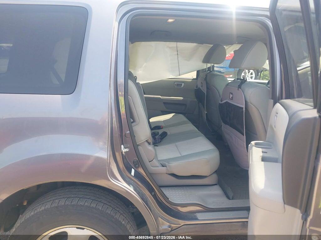 5FNYF4H25FB067735 2015 HONDA PILOT photo no. 8