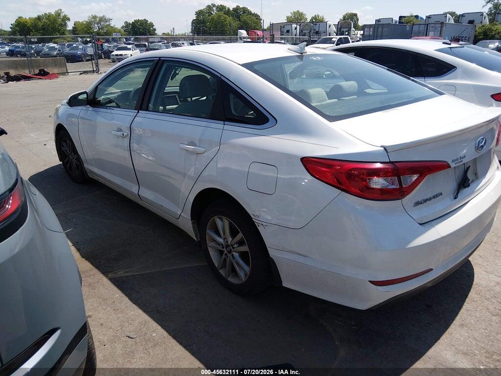 5NPE24AF6FH075307 2015 HYUNDAI SONATA photo no. 3