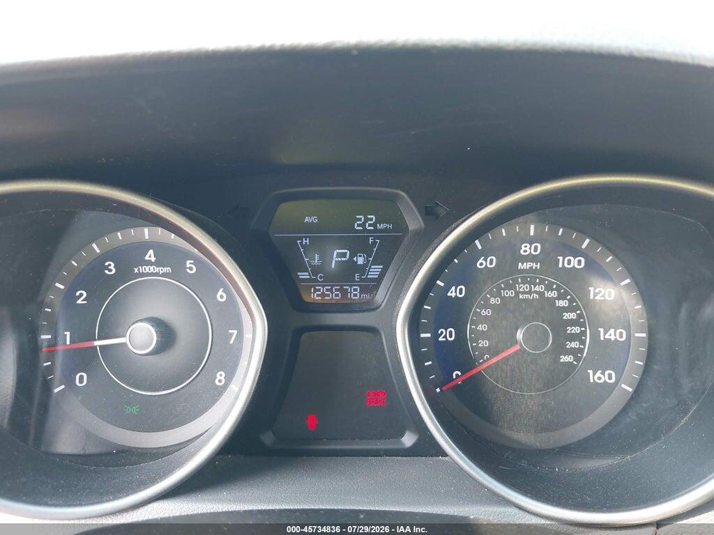 5NPDH4AE9FH621650 2015 HYUNDAI ELANTRA photo no. 7