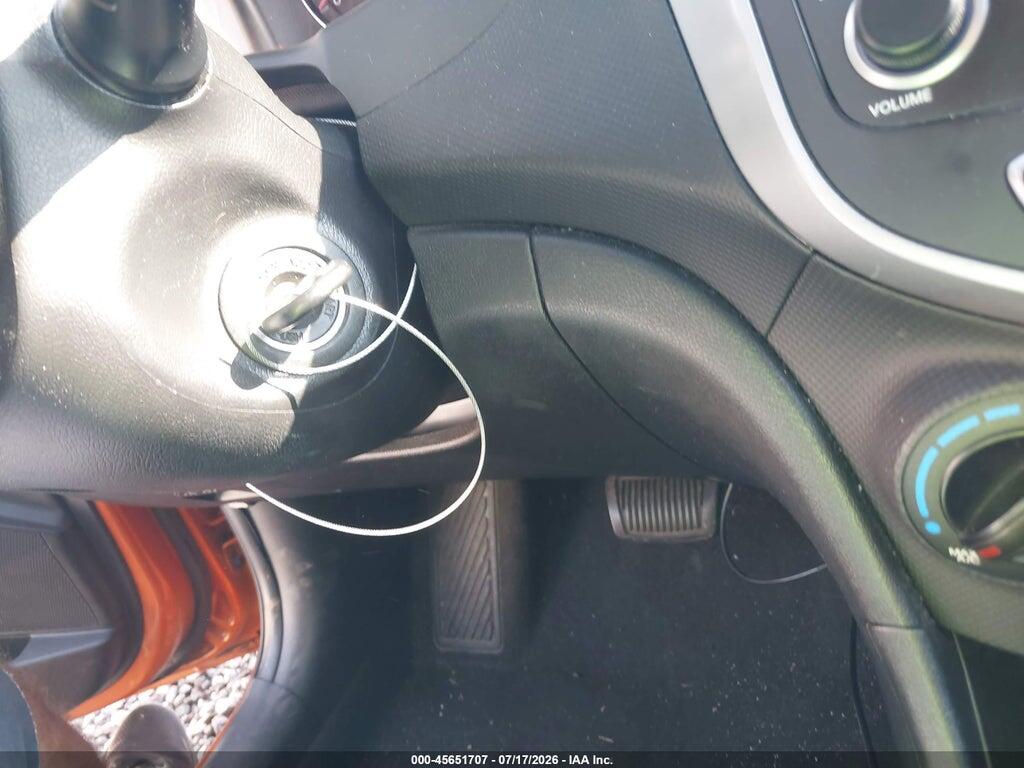 KMHCT5AE2FU220944 2015 HYUNDAI ACCENT photo no. 11