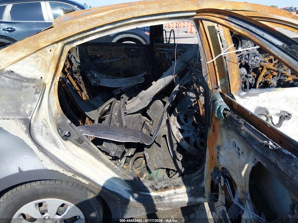KMHCT4AE0FU900593 2015 HYUNDAI ACCENT photo no. 8