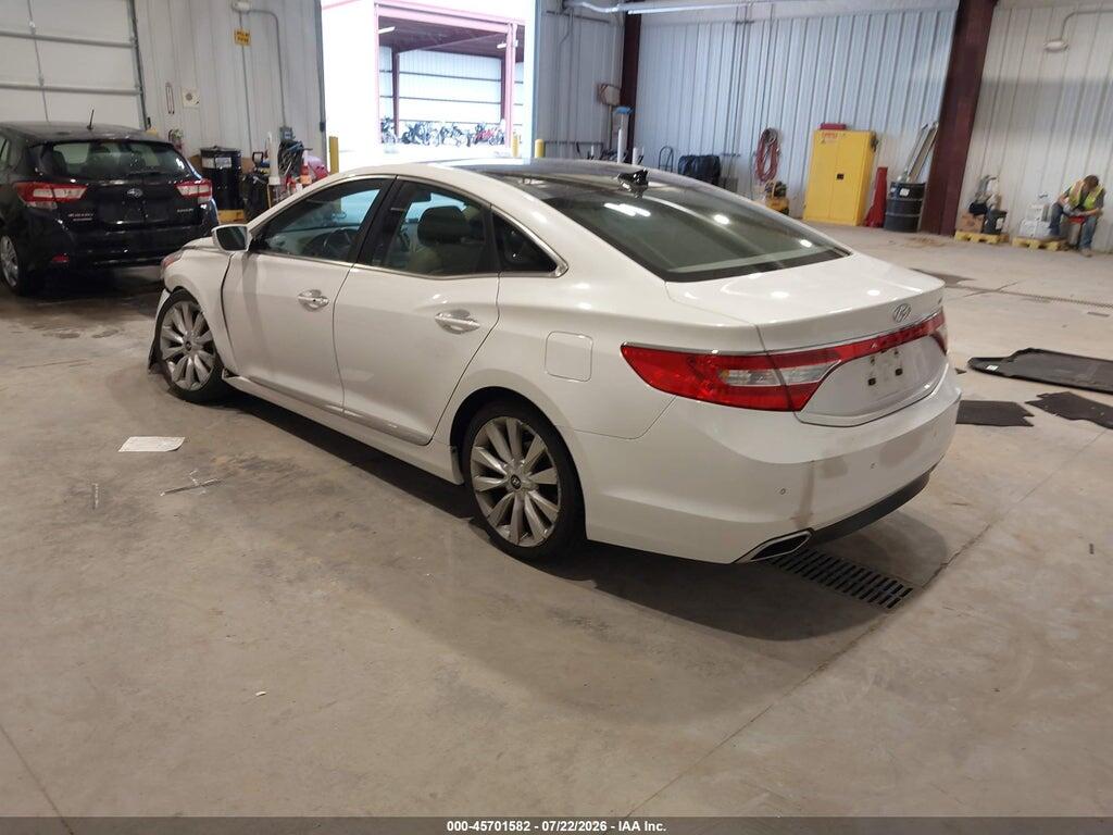 KMHFH4JG1FA477833 2015 HYUNDAI AZERA photo no. 3