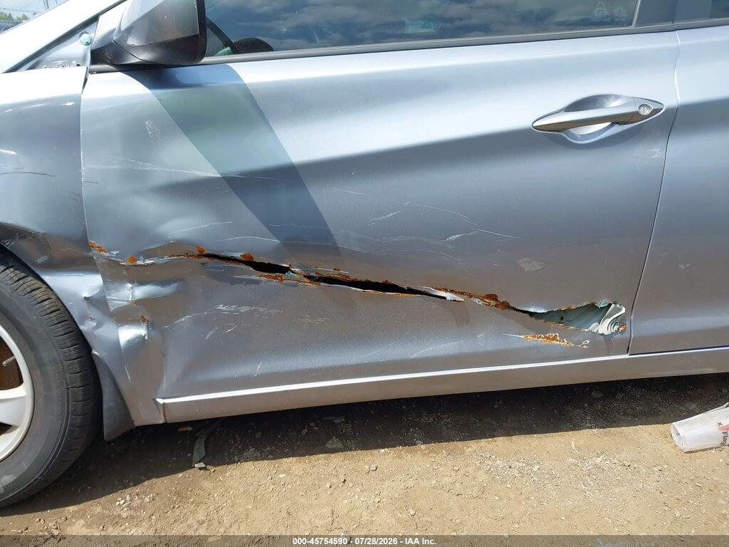 5NPDH4AE7FH617905 2015 HYUNDAI ELANTRA photo no. 12