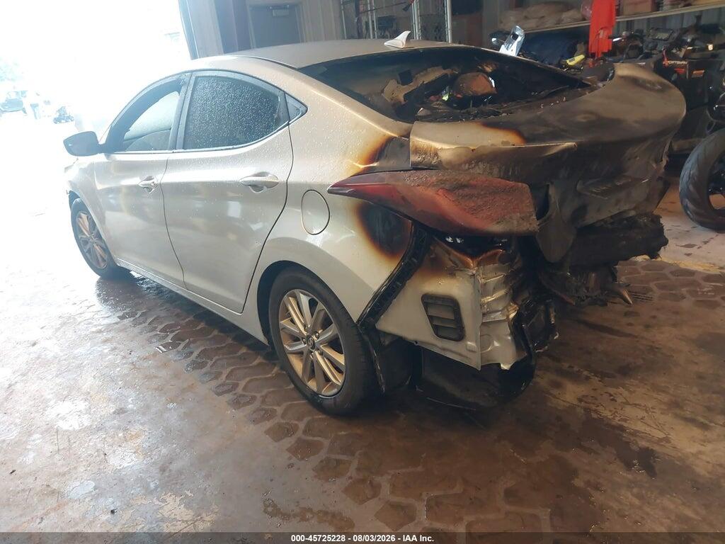 5NPDH4AE5FH635612 2015 HYUNDAI ELANTRA photo no. 3