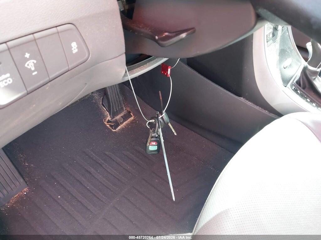 5NPDH4AE4FH593482 2015 HYUNDAI ELANTRA photo no. 11