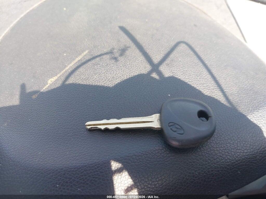 5NPDH4AE2FH615608 2015 HYUNDAI ELANTRA photo no. 11