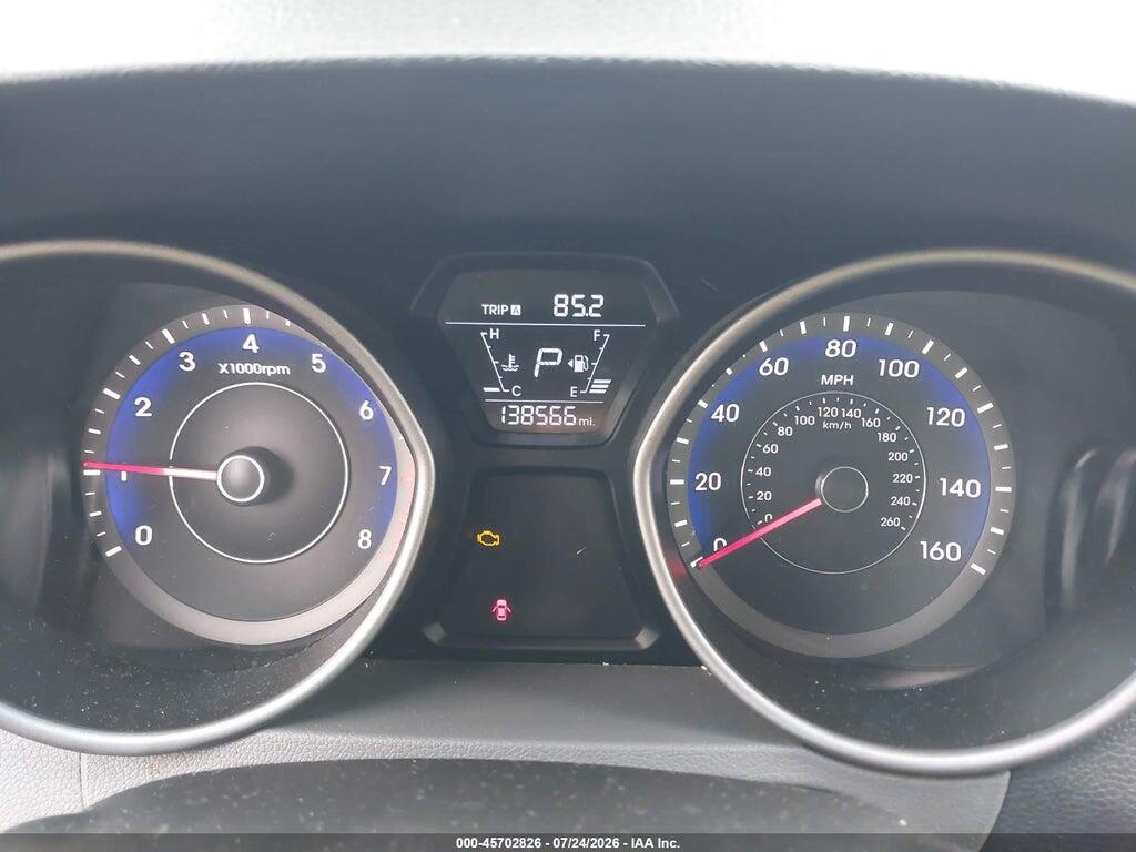 KMHDH4AE2FU283655 2015 HYUNDAI ELANTRA photo no. 7