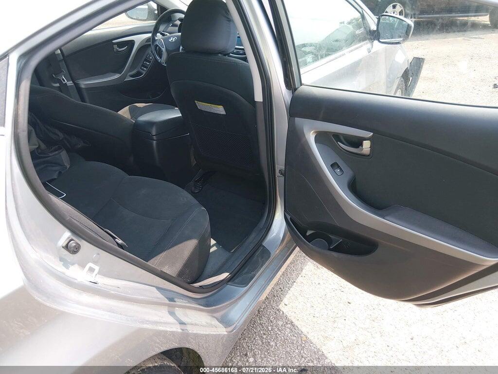 5NPDH4AE1FH594976 2015 HYUNDAI ELANTRA photo no. 8