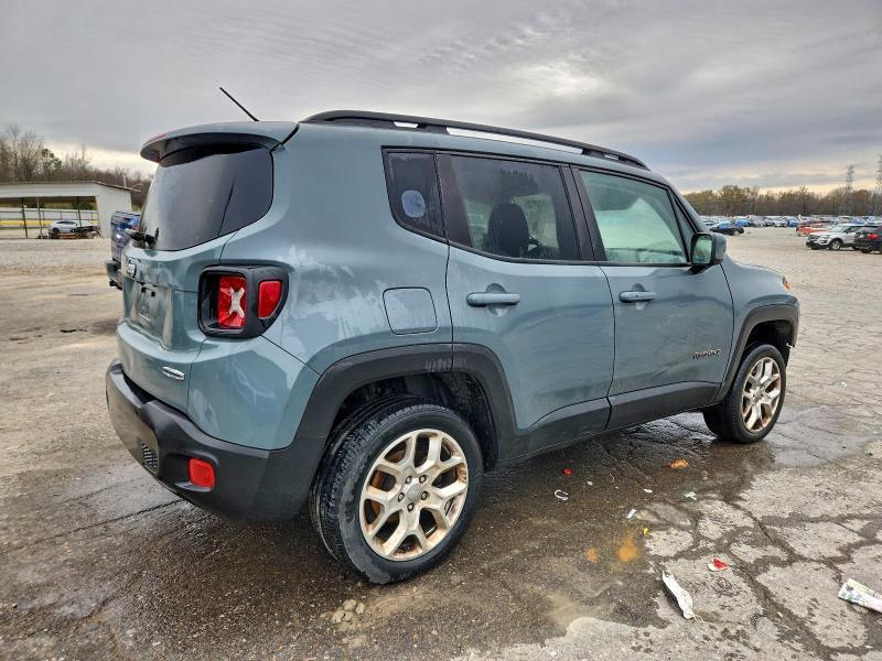 2017 JEEP RENEGADE LATITUDE — Фото 3 из 13