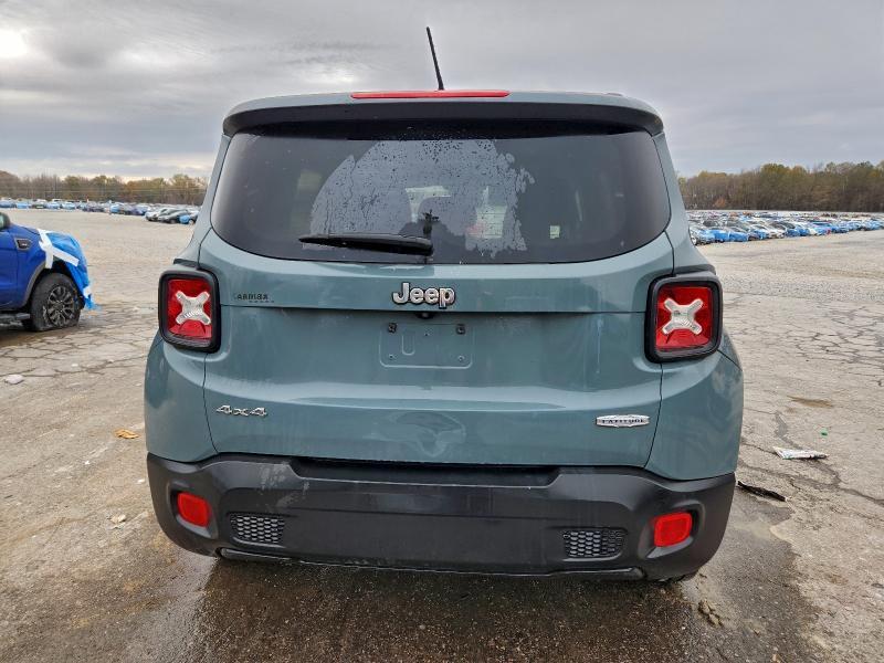 2017 JEEP RENEGADE LATITUDE — Фото 6 из 13