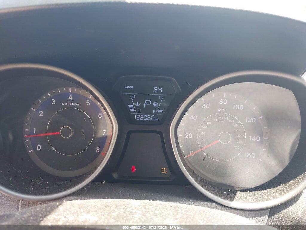 KMHDH4AE2FU359584 2015 HYUNDAI ELANTRA photo no. 7
