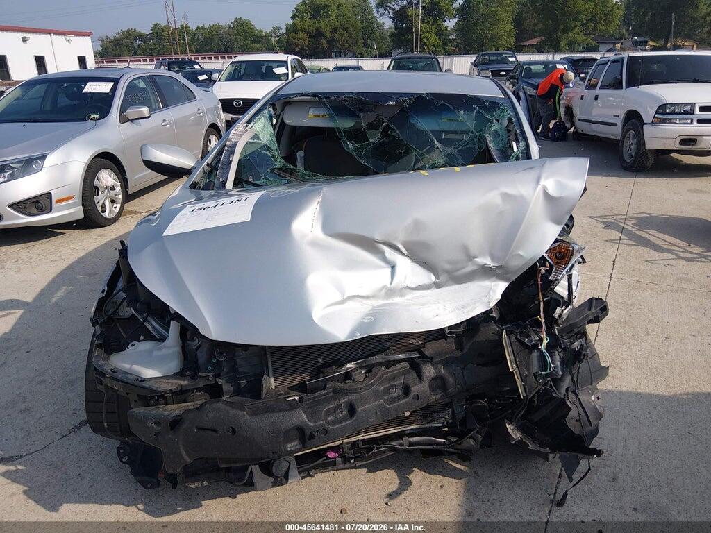 5NPDH4AEXFH605036 2015 HYUNDAI ELANTRA photo no. 12
