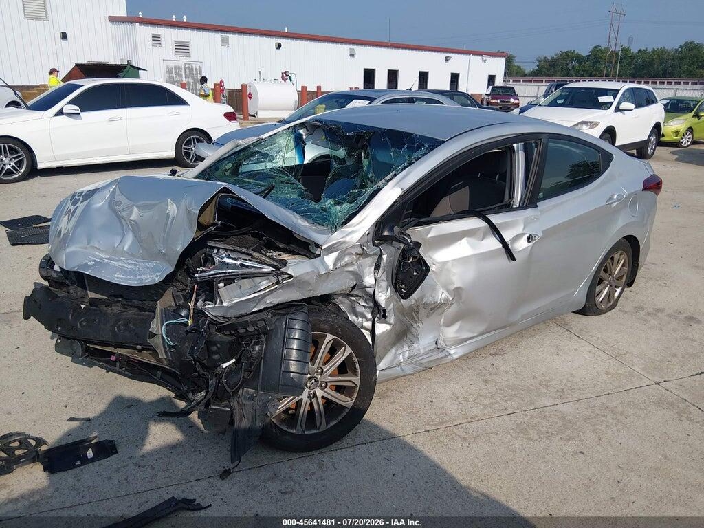 5NPDH4AEXFH605036 2015 HYUNDAI ELANTRA photo no. 2
