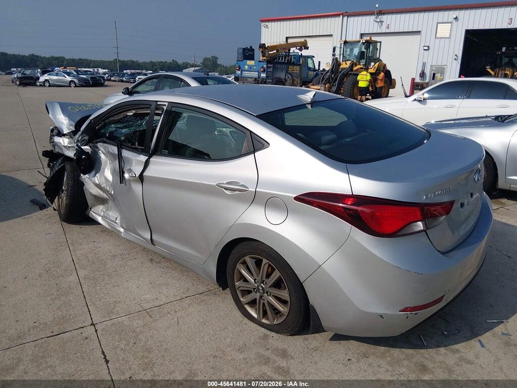 5NPDH4AEXFH605036 2015 HYUNDAI ELANTRA photo no. 3