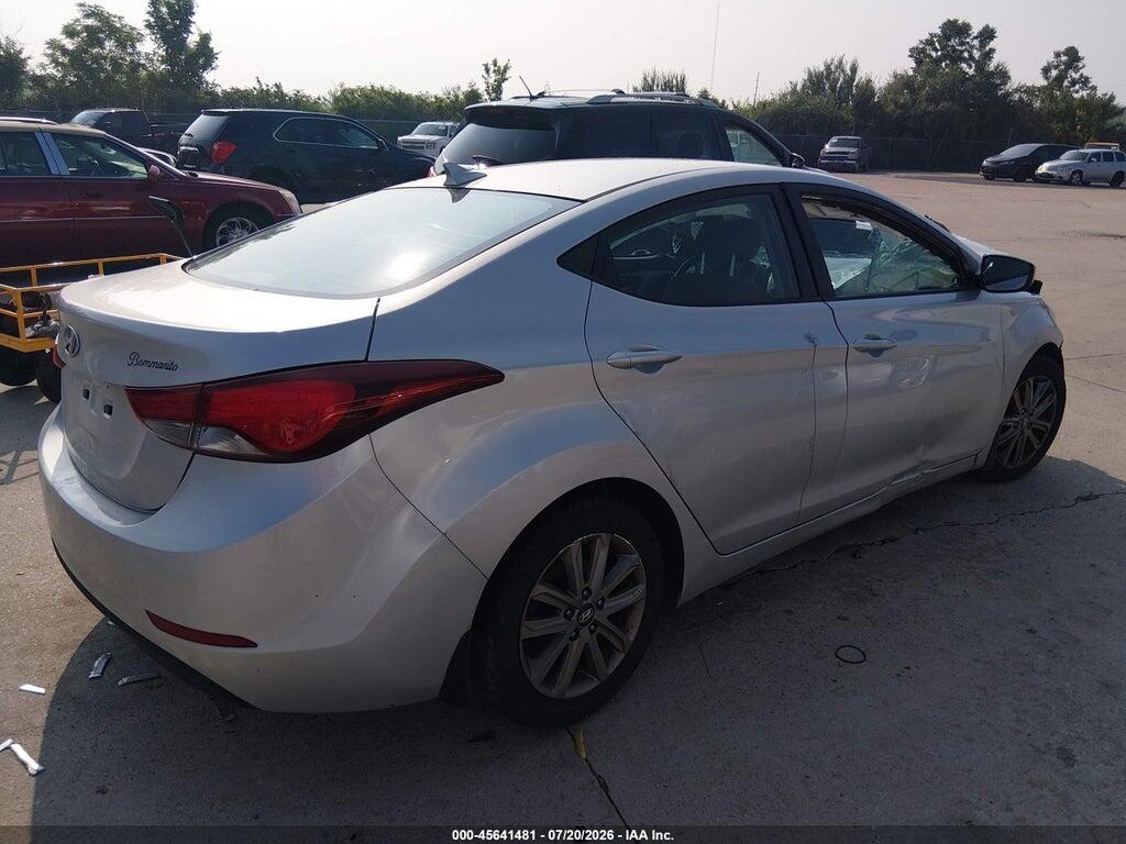 5NPDH4AEXFH605036 2015 HYUNDAI ELANTRA photo no. 4