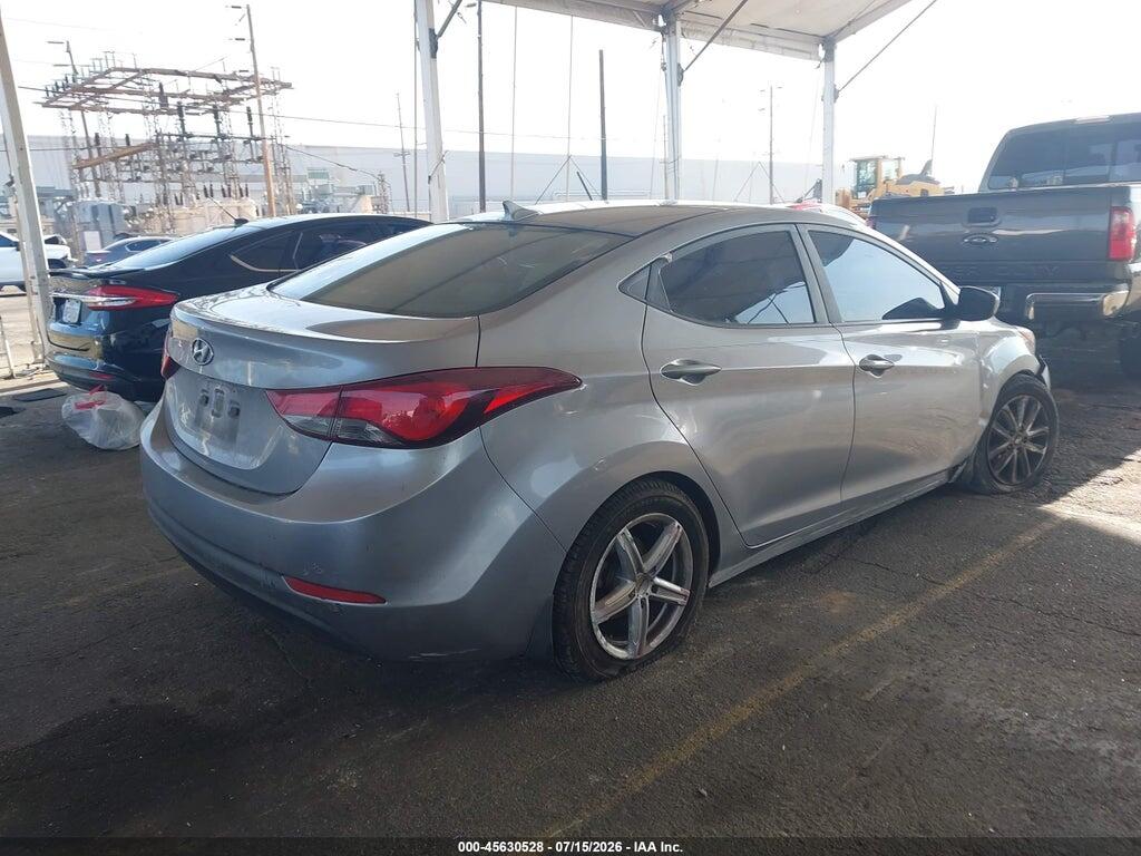 5NPDH4AEXFH610012 2015 HYUNDAI ELANTRA photo no. 4