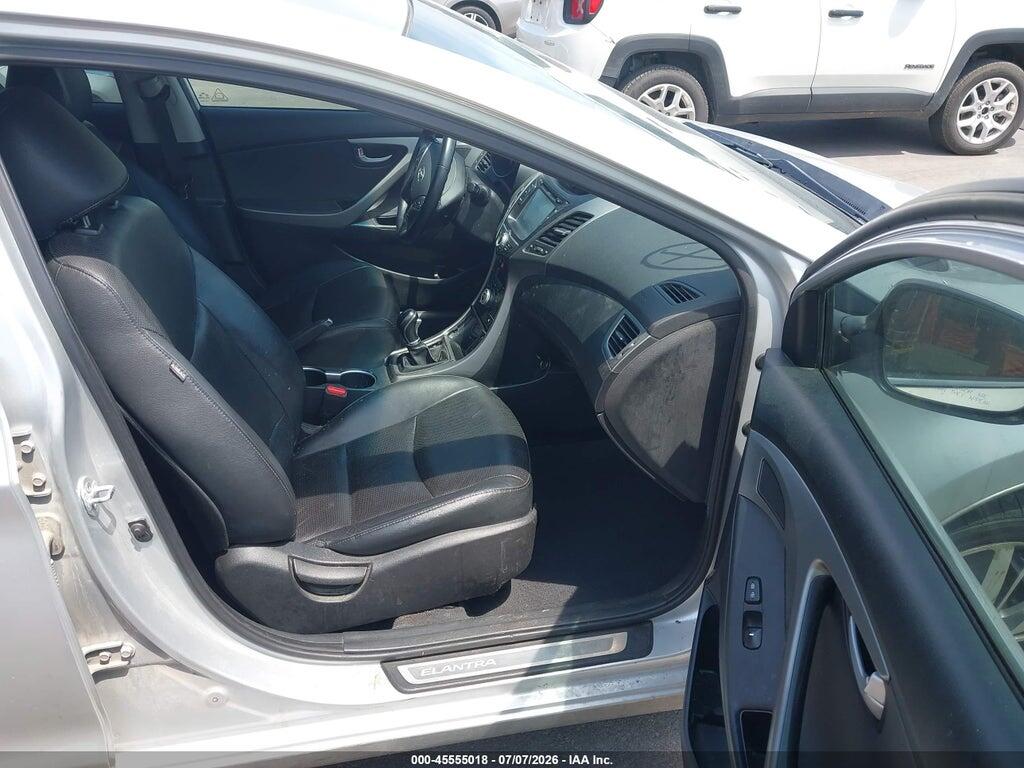 5NPDH4AE9FH574572 2015 HYUNDAI ELANTRA photo no. 5