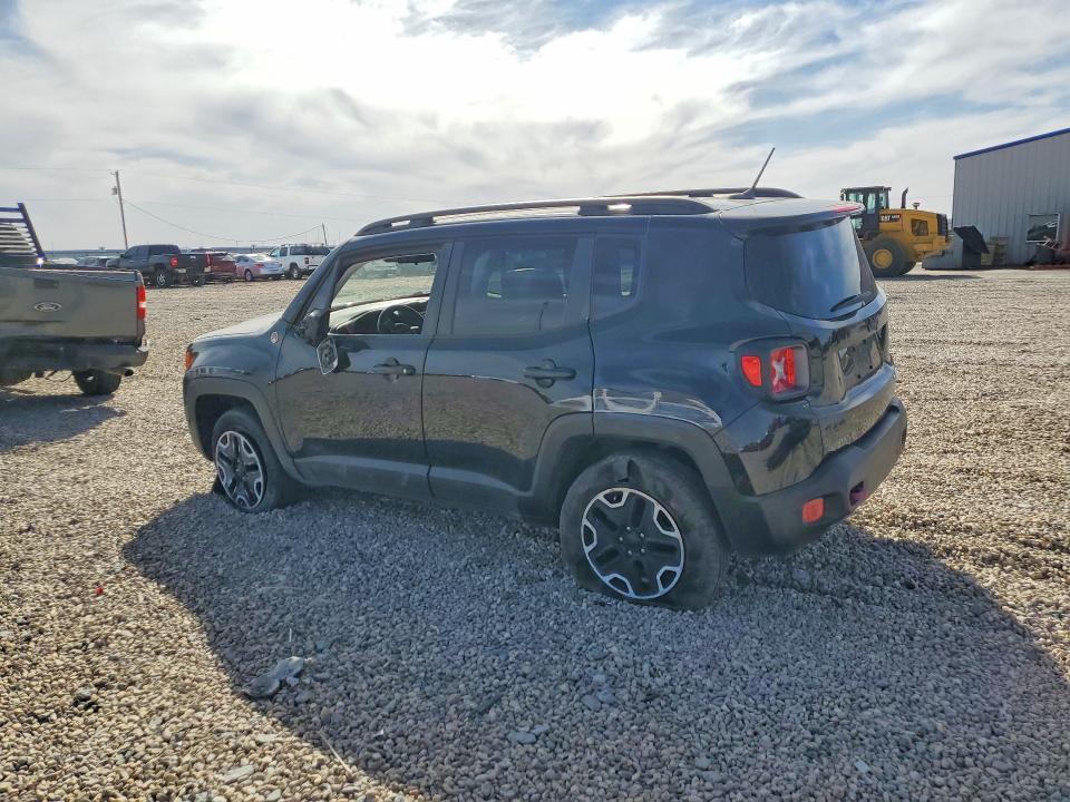 ZACCJBCB7HPF93252 2017 JEEP RENEGADE photo no. 2