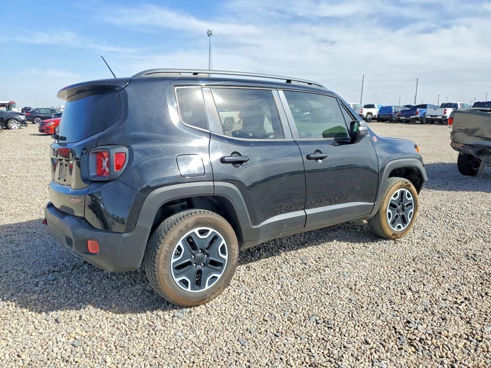 ZACCJBCB7HPF93252 2017 JEEP RENEGADE photo no. 3