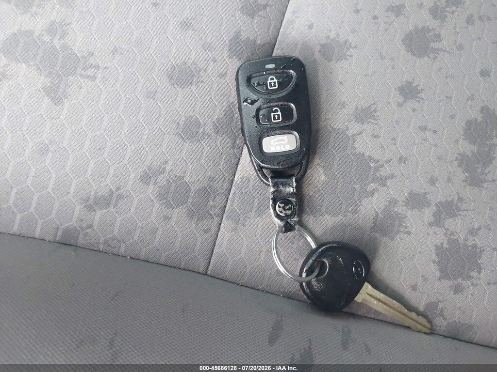 5NPD74LF4LH613282 2020 HYUNDAI ELANTRA photo no. 11